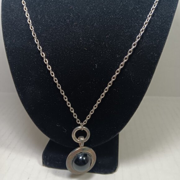 Vtg Sterling?? Untested Natural Hematite Oval Pendant on Rope Chain And Earrings - Picture 2 of 7